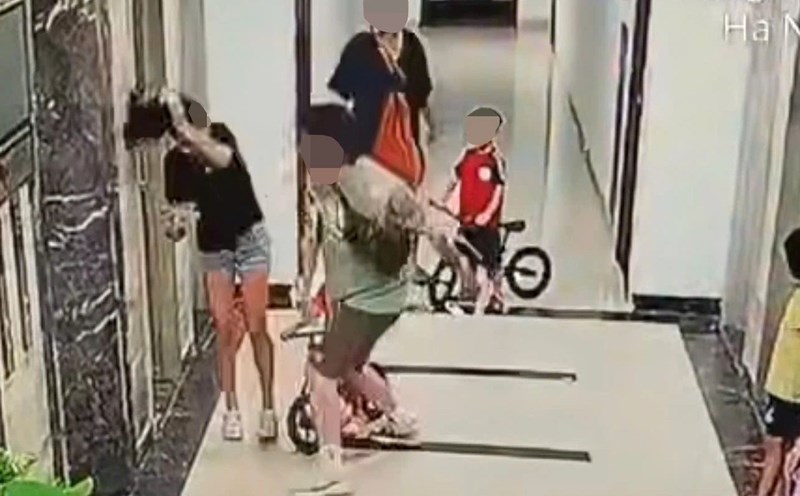 Là một người bố, tôi nói thẳng: Khi người lớn giải quyết mâu thuẫn bằng "cái đầu nóng", thứ trẻ "học" được chỉ là sự côn đồ!- Ảnh 1.
