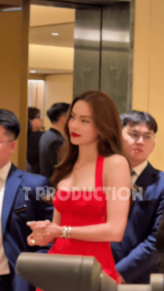 Cam thường phơi bày nhan sắc tuổi 40 của Hồ Ngọc Hà- Ảnh 5.