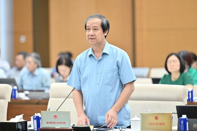 "Lương giáo viên gấp 2-3 lần mặt bằng chung cũng không có gì quá đáng"- Ảnh 1.