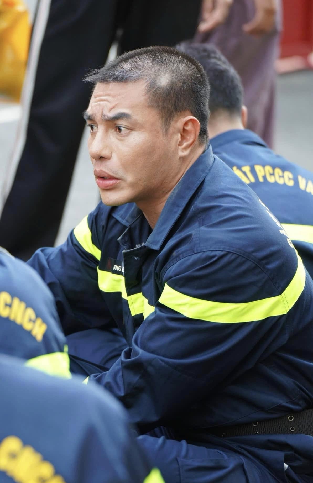 Lê Dương Bảo Lâm bỗng 