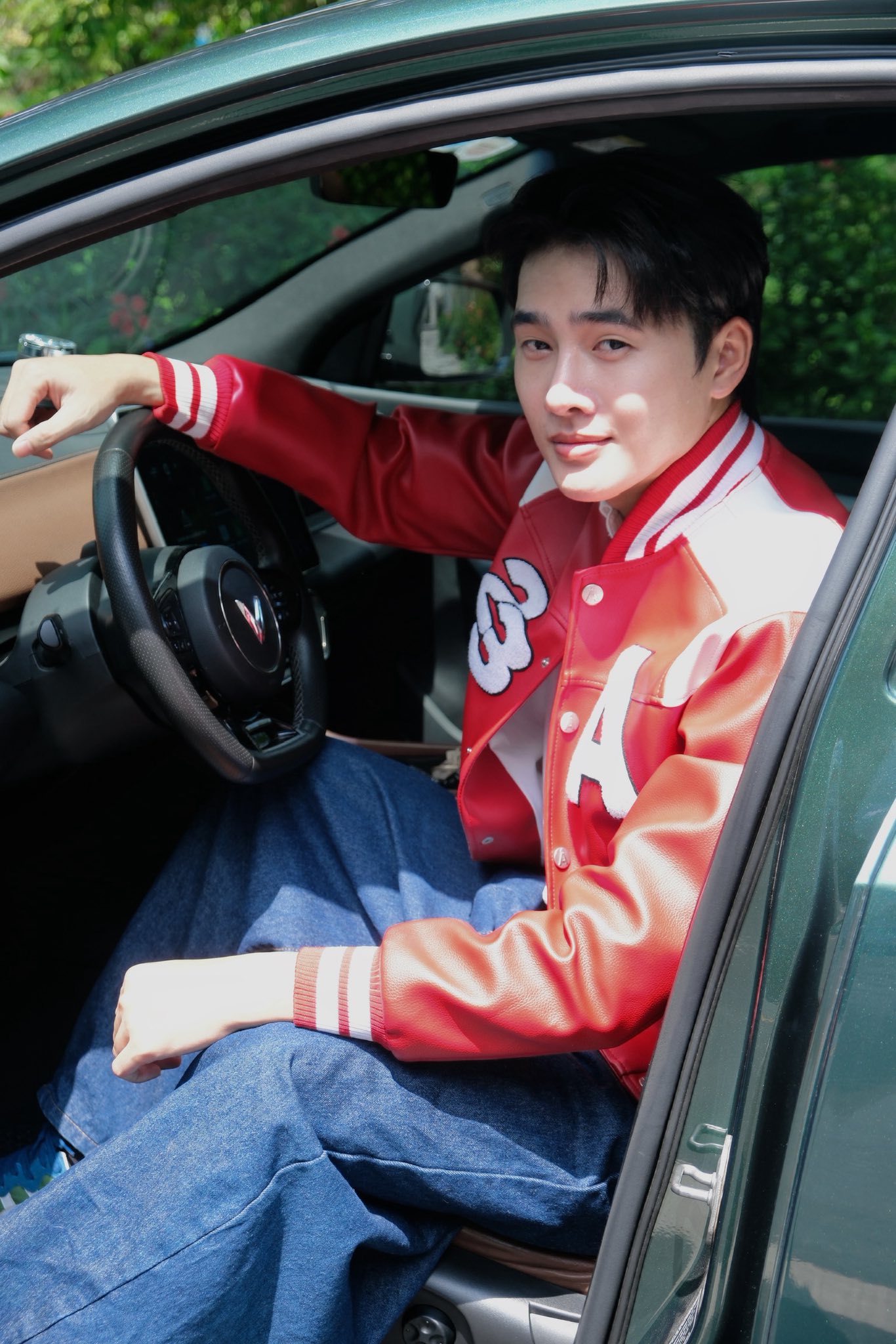 Drama mở màn: Anh Trai Say Hi vừa trở lại, một mỹ nam hứng loạt đòn tấn công không thương tiếc- Ảnh 6.