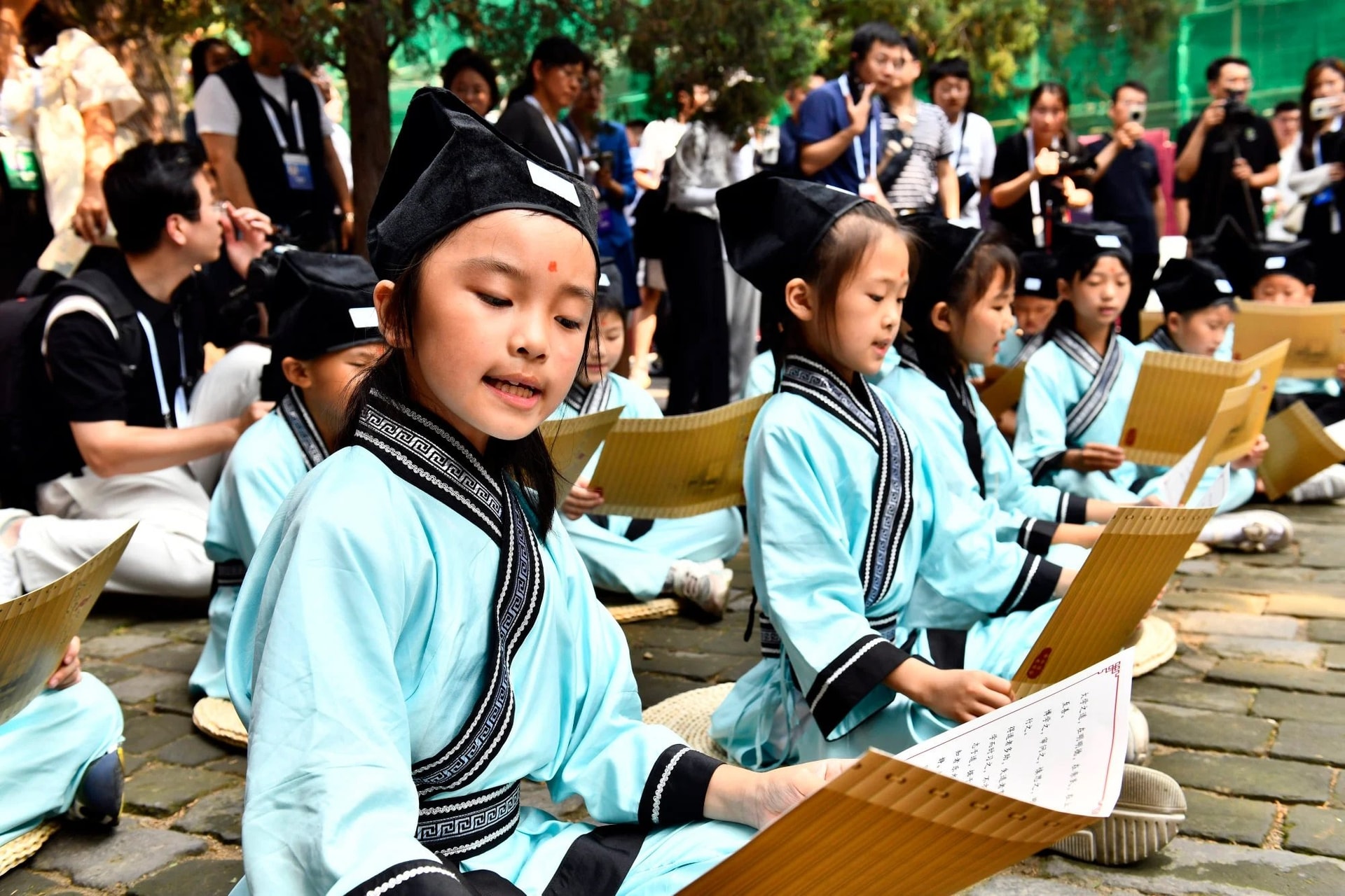 Tôi đã thoát khỏi nhóm lừa đảo "bắt đóng 30 triệu chỉ để đọc sách”, bạn của tôi thì không may mắn như thế- Ảnh 2.
