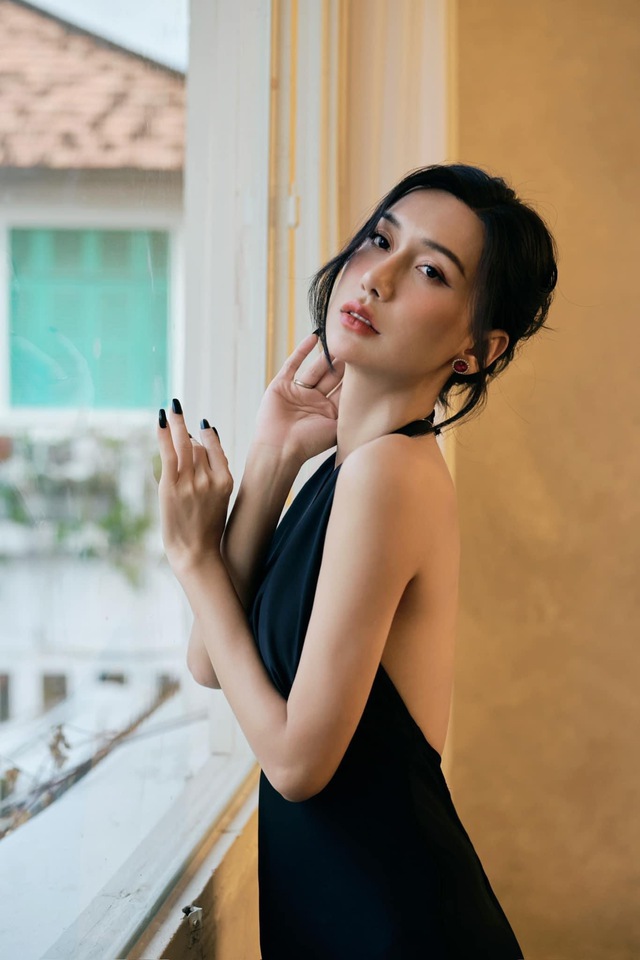 Nam ca sĩ trải qua 8 ca phẫu thuật để thành 