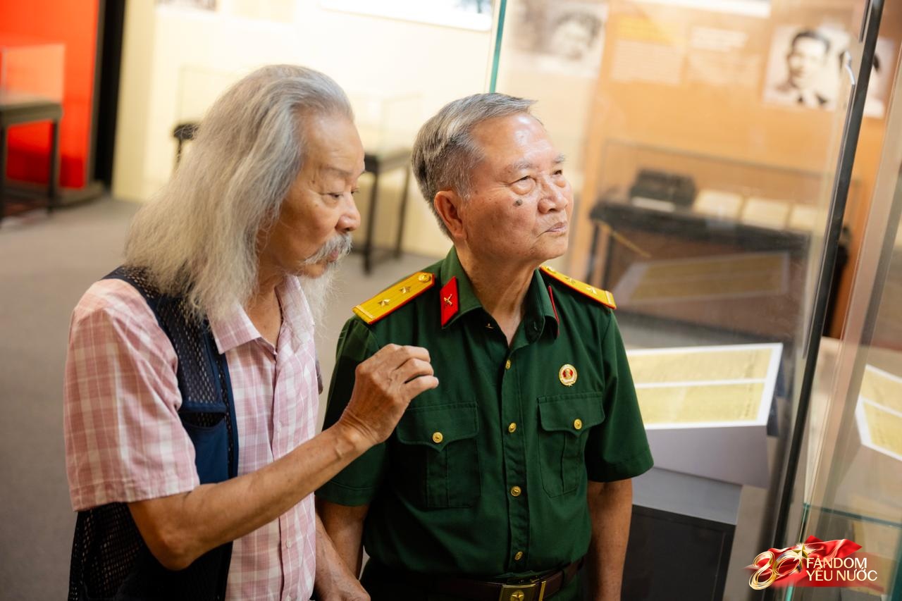 Một triển lãm ở Hà Nội khiến người xem lặng đi giữa không khí kỷ niệm 80 năm Quốc khánh- Ảnh 16.