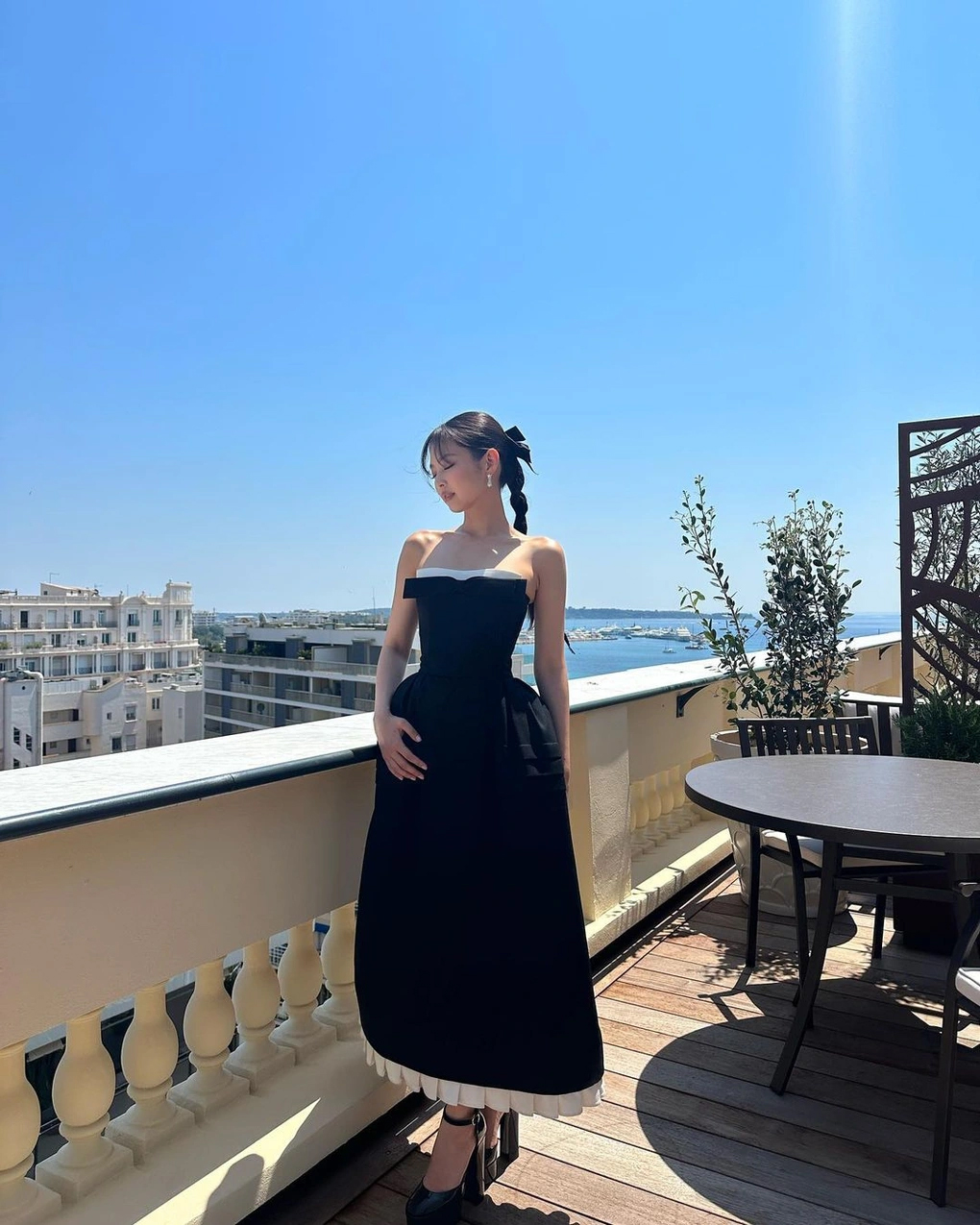 CĐM chạy theo mốt bờ vai Jennie vì vừa khỏe khoắn vừa sexy, đẹp cỡ này bảo sao cả nam lẫn nữ đều chết mê chết mệt- Ảnh 7.