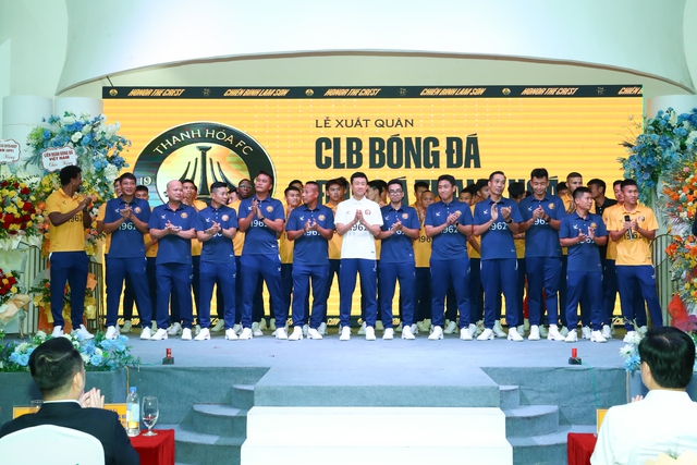 Chiêu mộ trợ lý của HLV Kim Sang-sik làm HLV trưởng, CLB Đông Á Thanh Hoá hướng đến mục tiêu cao mùa giải 2025/26- Ảnh 2.