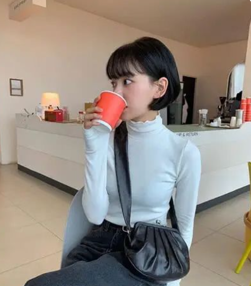 4 kiểu trả lời tin nhắn của EQ thấp, ai cũng muốn né xa- Ảnh 1.