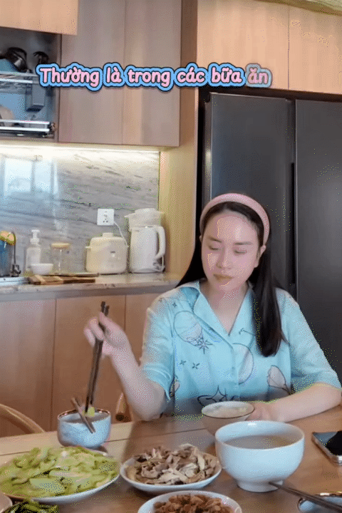 MC Ngô Mai Phương khoe bụng phẳng lỳ sau 20 ngày sinh con, mẹ bỉm vào "xin vía" lia lịa: Hóa ra 2 lần bầu bí, cô đều duy trì thói quen này- Ảnh 11.