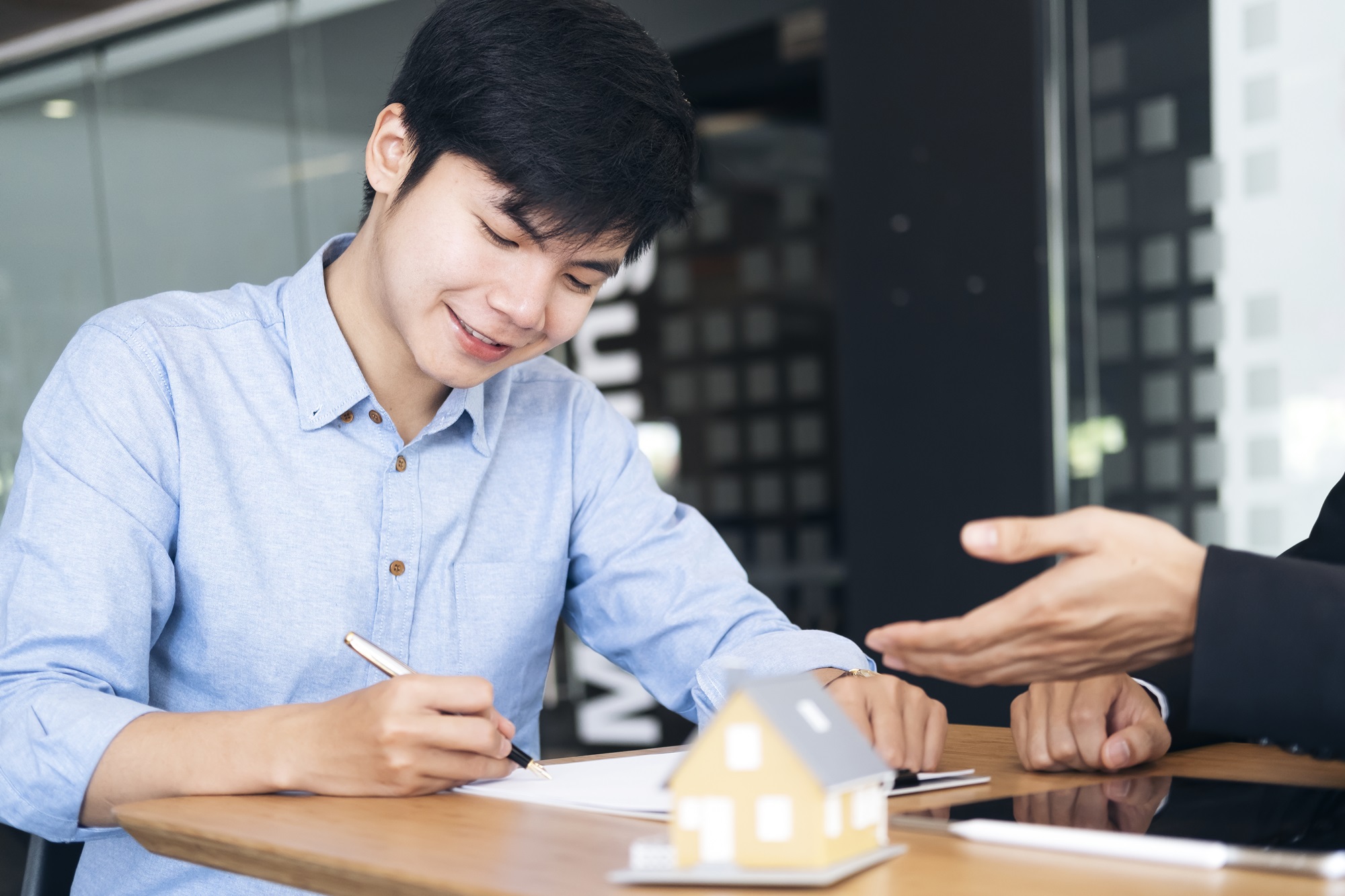 Sống “xanh” kiểu mới: Chill thì vẫn chill nhưng tiêu tiền không ngẫu hứng- Ảnh 2.