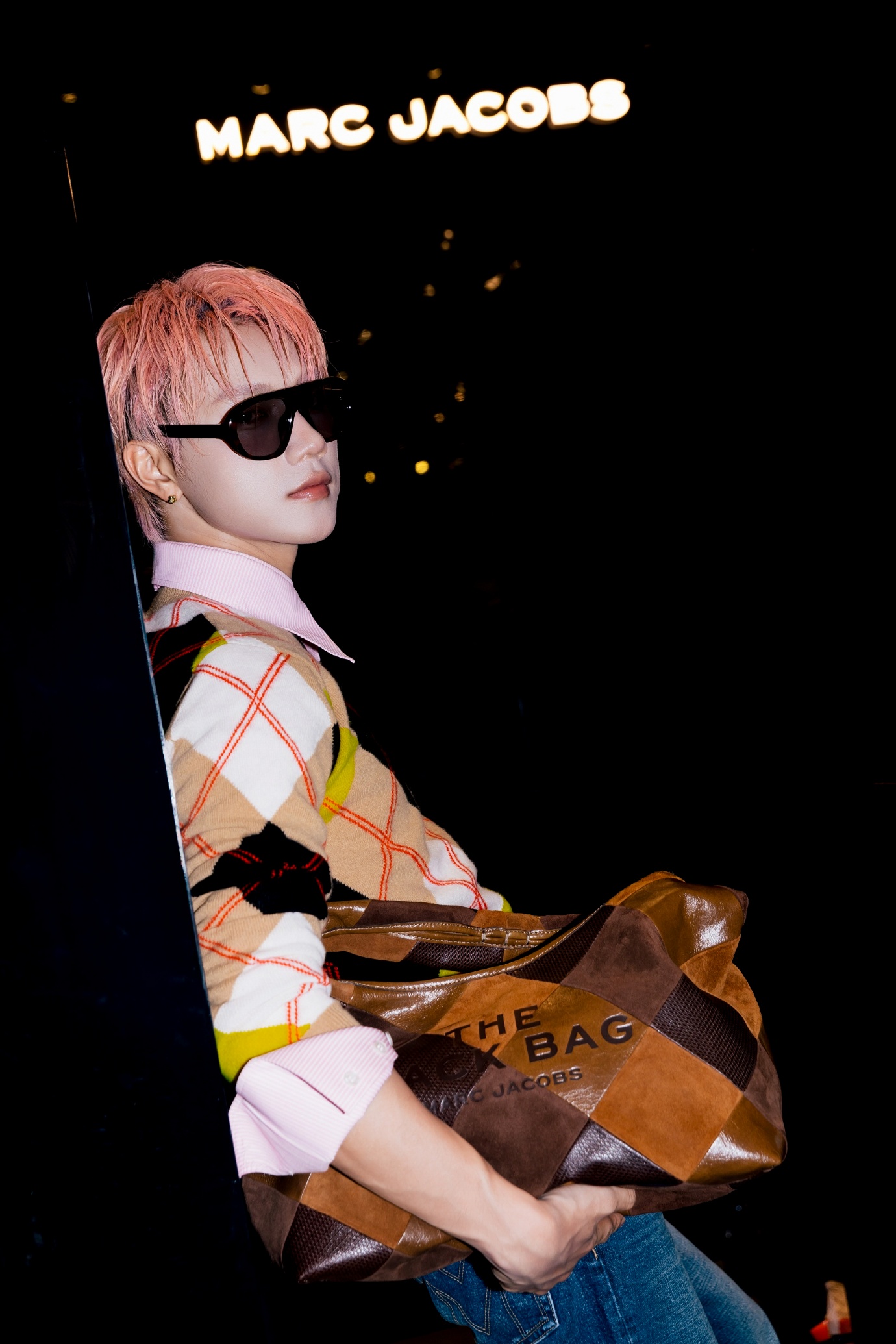 Marc Jacobs ra mắt BST Thu - Đông 2025, KOLs Việt góp vui- Ảnh 2.