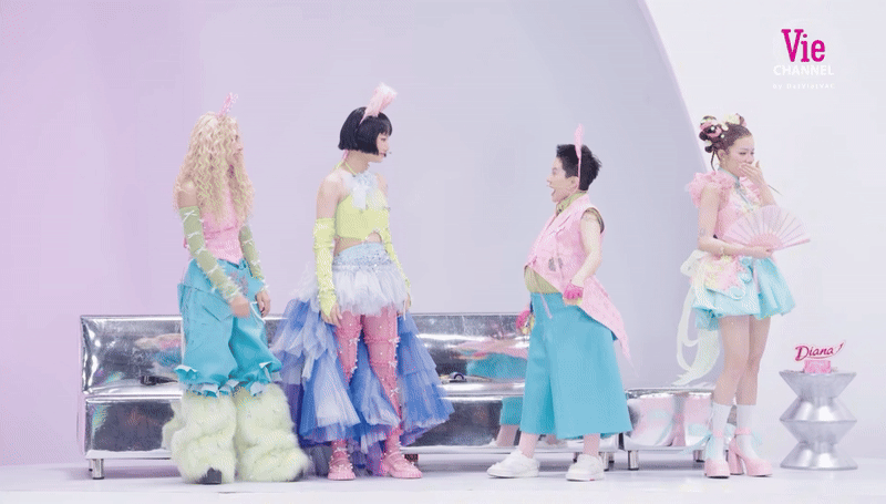 Em Xinh Say Hi lại có drama: Nghi vấn Phương Ly bị Tiên Tiên - Miu Lê cô lập- Ảnh 3.