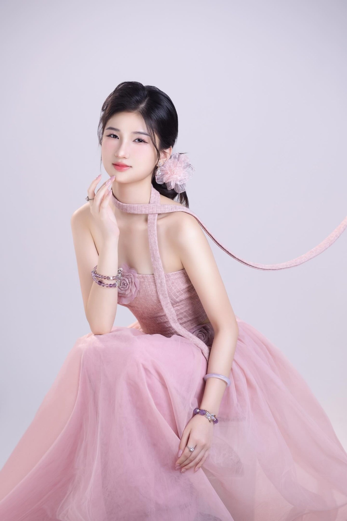 Nàng Mơ để lộ mặt mộc trước ống kính, netizen nhận xét thua Lọ Lem ở điểm này- Ảnh 8.