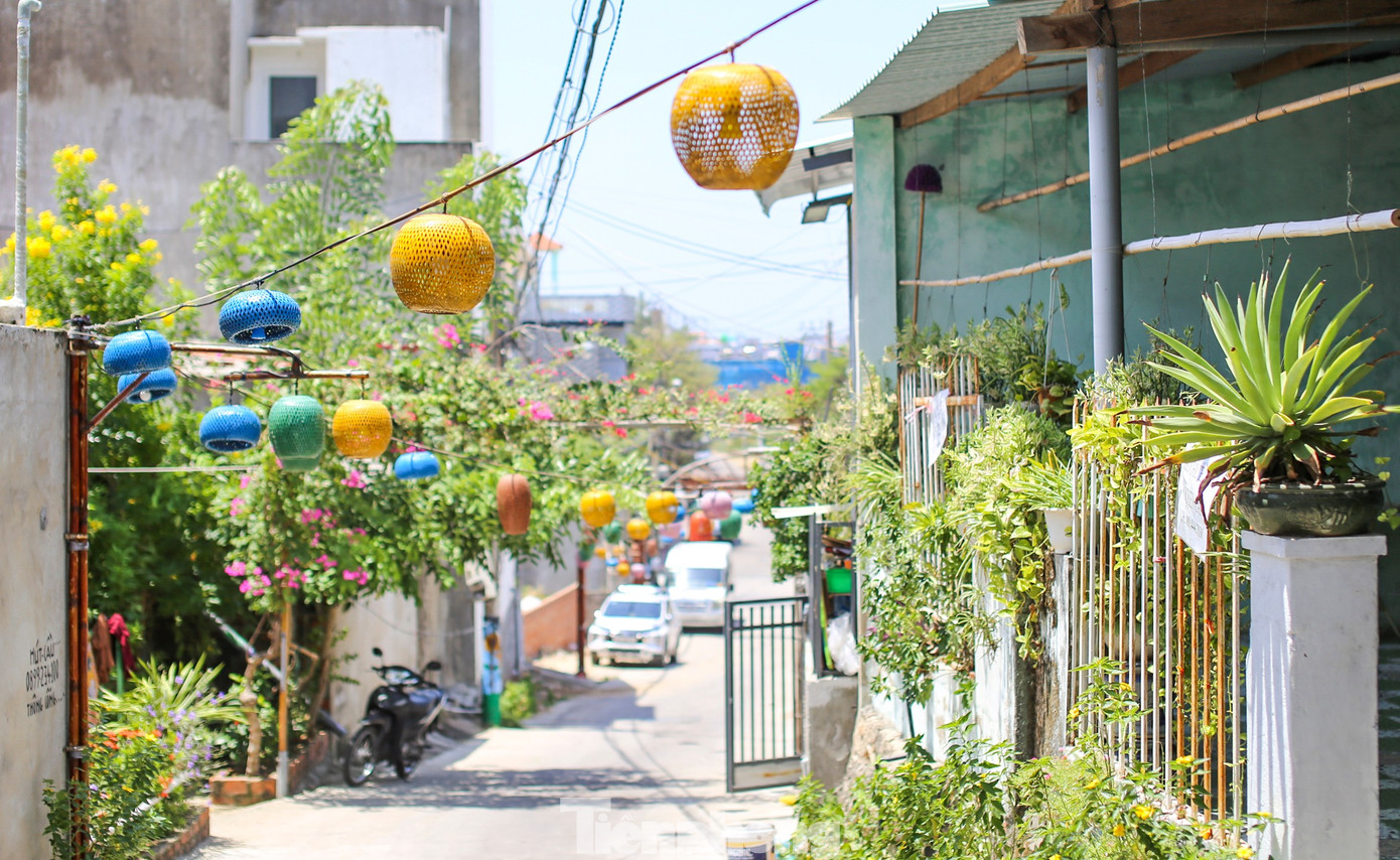 Những con hẻm ở làng chài cổ Nhơn Lý có gì mà du khách mê mẩn check-in?- Ảnh 7.