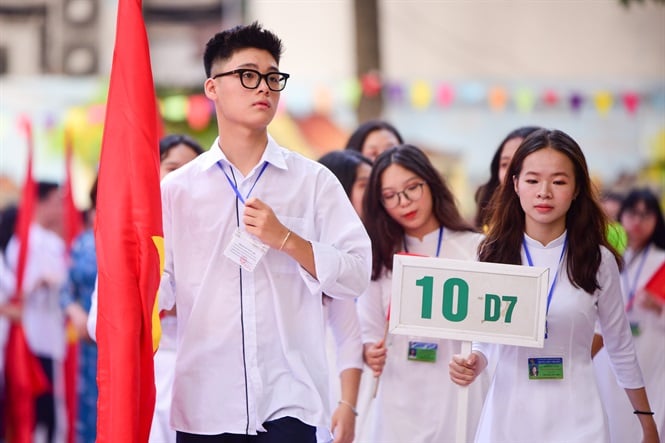 NÓNG: Lịch tựu trường của 2,6 triệu học sinh TP.HCM- Ảnh 1.