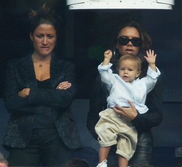 Công khai tin nhắn David Beckham gửi riêng cho gái lạ, lại 