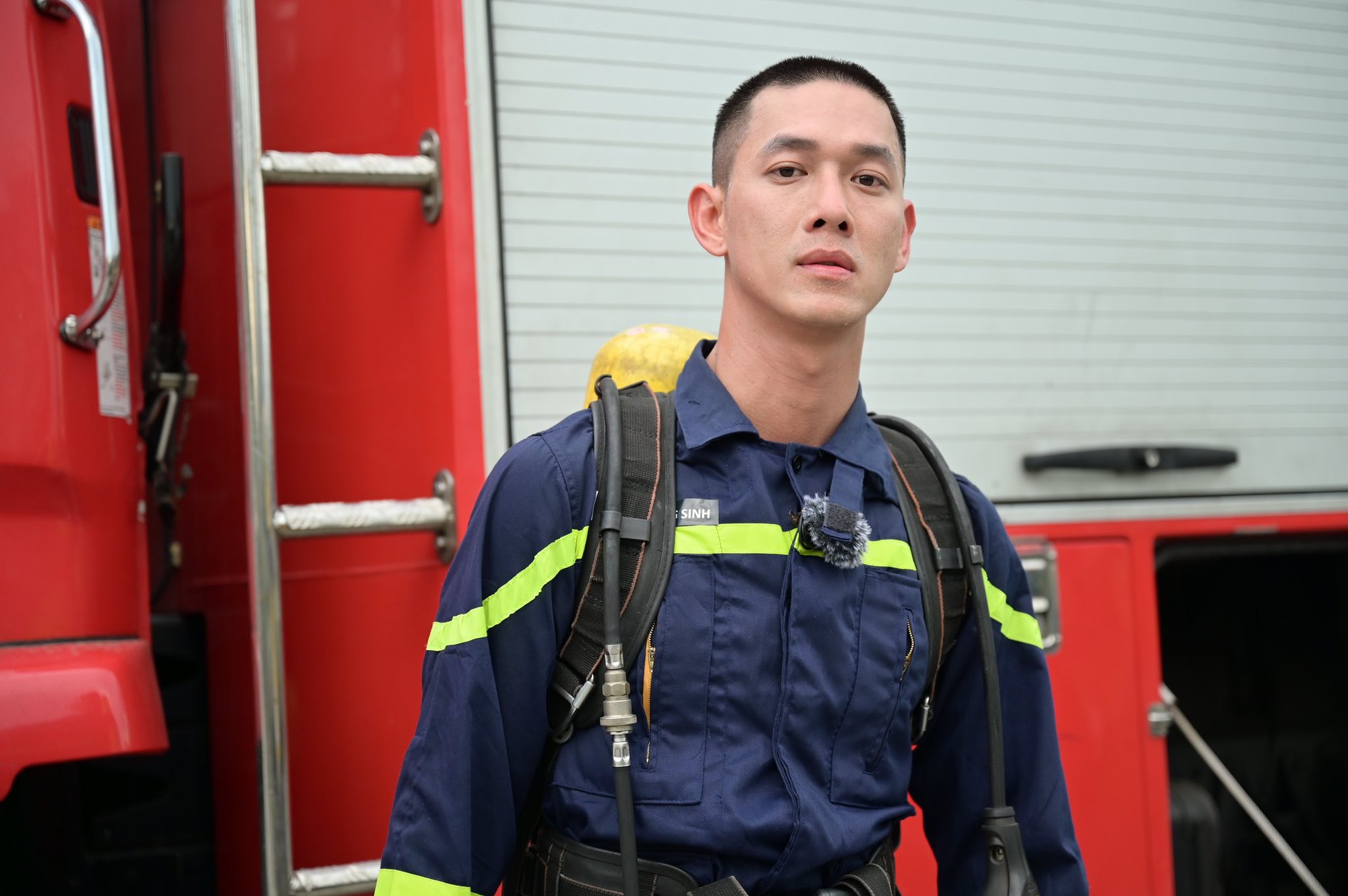 Em gái Trấn Thành bị soi hint 