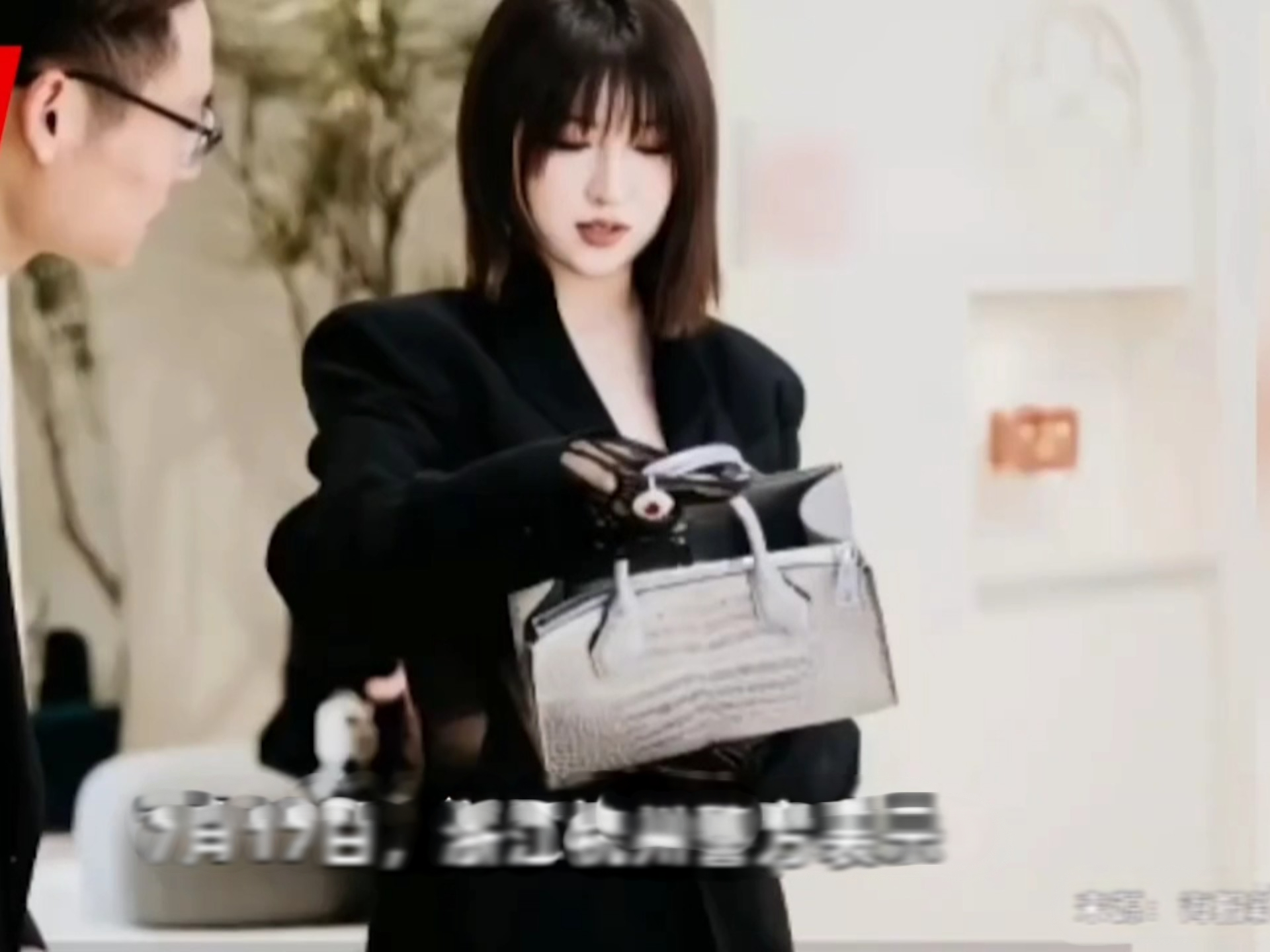 Vụ lừa đảo chấn động: 