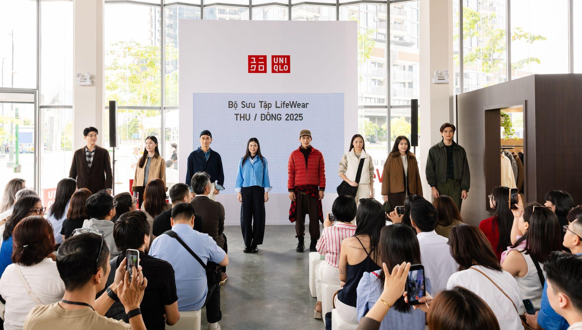 Nguồn cảm hứng kinh điển trong BST LifeWear Thu Đông của UNIQLO- Ảnh 1.