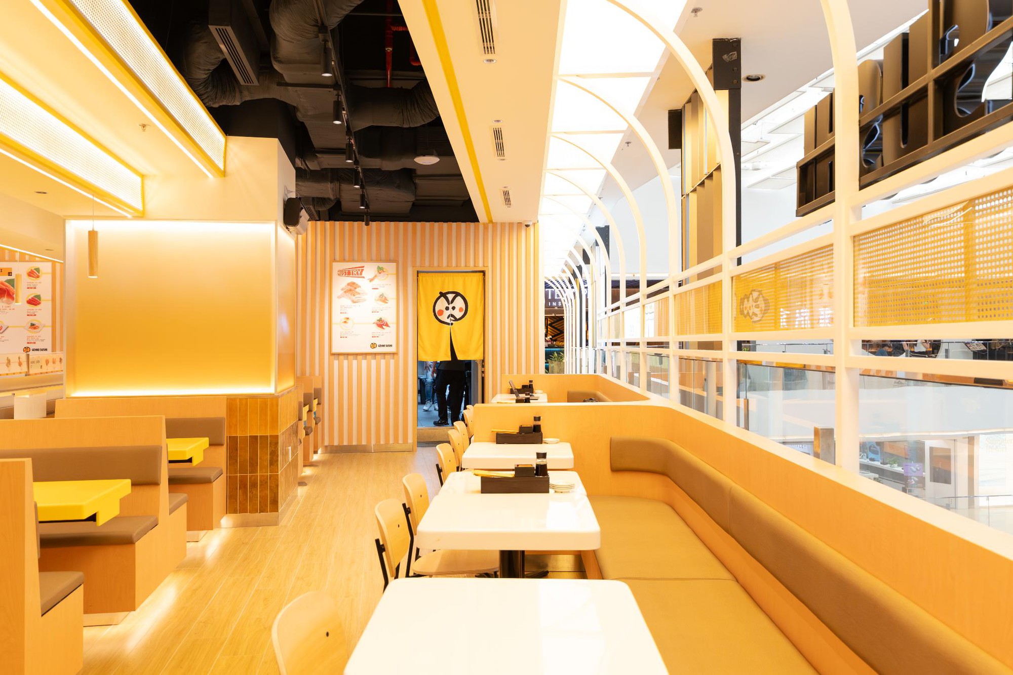 Genki Sushi đổ bộ Sài Gòn - Dân tình đua nhau check-in cùng tàu Kousoku- Ảnh 4.