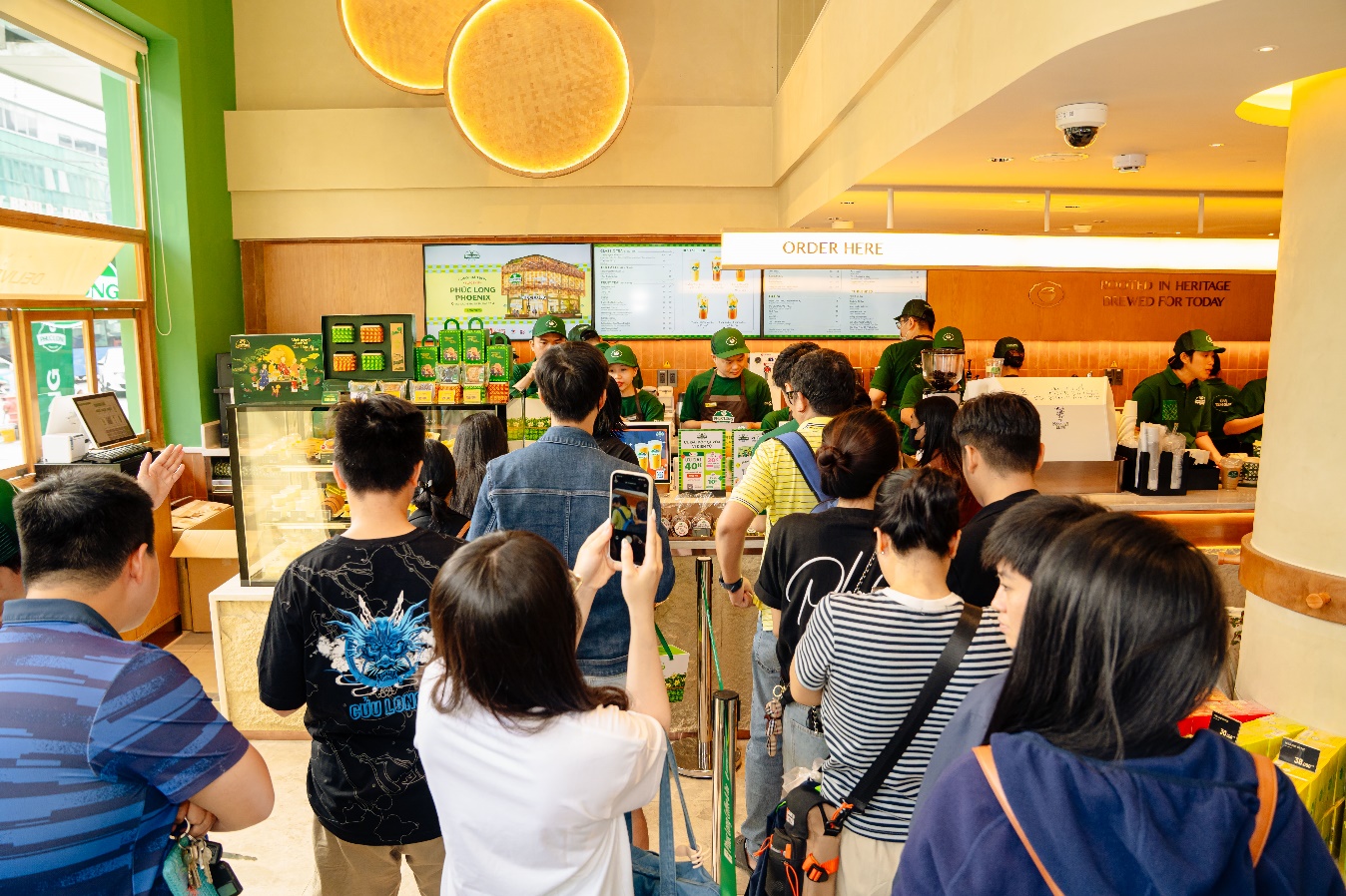 Không gian trải nghiệm trà Việt thu hút gen Z check-in tại Phúc Long Phoenix 285 CMT8- Ảnh 6.