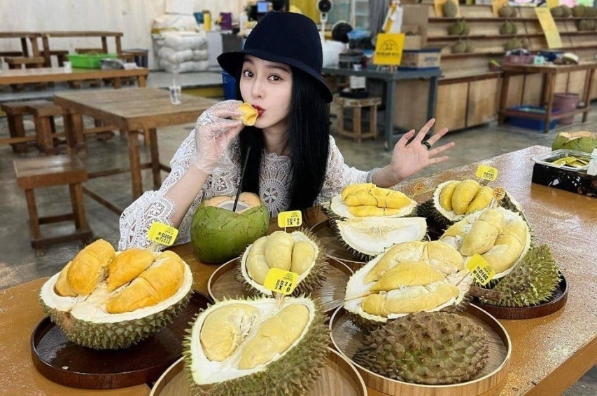 Phạm Băng Băng cũng có ngày này: Đi bán mỹ phẩm ở trung tâm thương mại, muốn gặp mặt phải chi 8 triệu!- Ảnh 5.