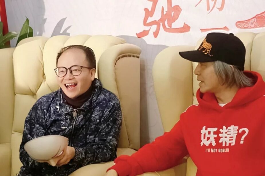 Nam diễn viên, MC “quốc dân” bị bắt vì ấu dâm, nạn nhân nhỏ nhất mới 12 tuổi- Ảnh 3.