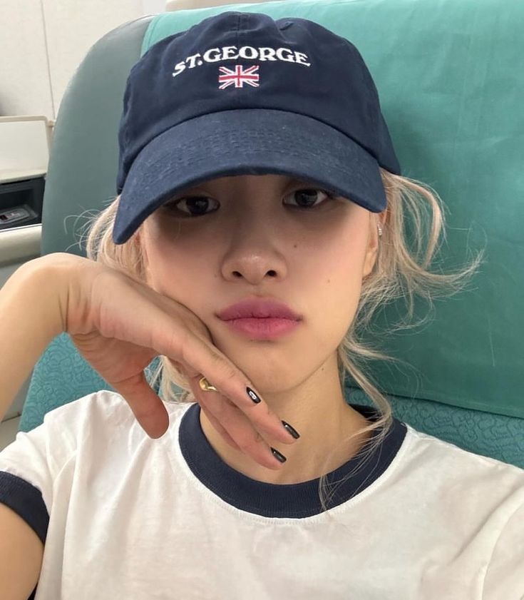 Rosé giàu trên đỉnh chúng sinh, vậy mà vẫn mê tít 1 món đồ rẻ chạm đáy 400.000đ- Ảnh 8.