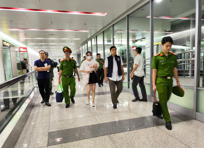 Ngô Thị Thêu - Vợ của Mr Hunter vừa bị dẫn giải từ Thái Lan về Việt Nam là ai?- Ảnh 1.