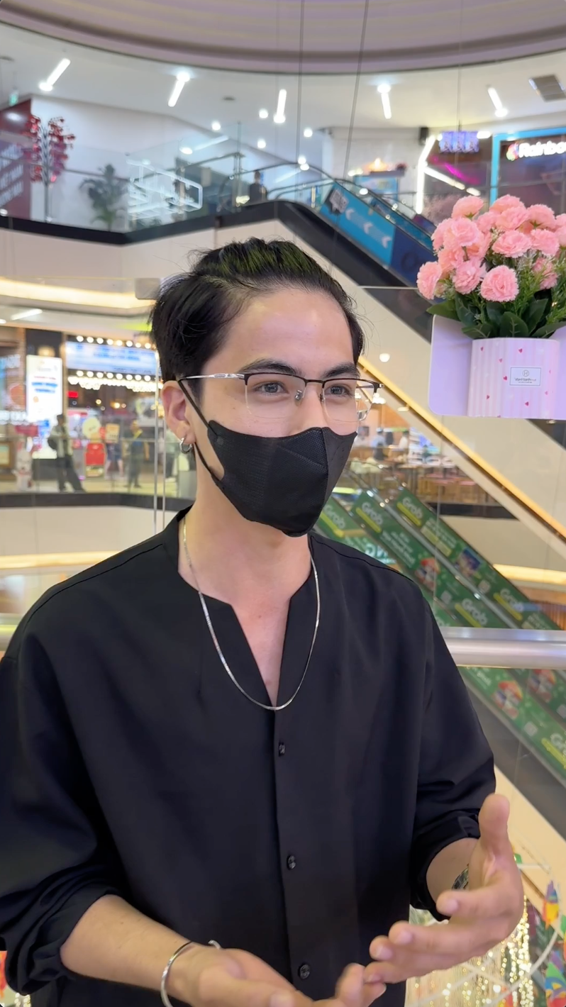 Video: Vạn Hạnh Mall tiếp tục khiến dân tình 