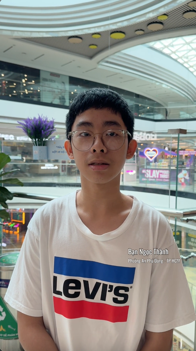 Video: Vạn Hạnh Mall tiếp tục khiến dân tình 