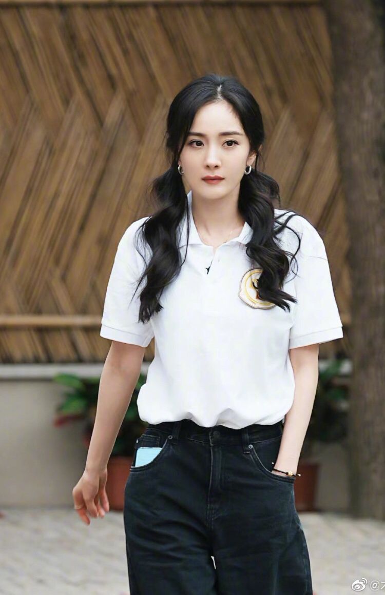 Nô tì nổi nhất màn ảnh Hoa ngữ: Đẹp và sang đến mức lịch sử phải ghi lại, 20 năm "out trình" cả Cbiz- Ảnh 21.