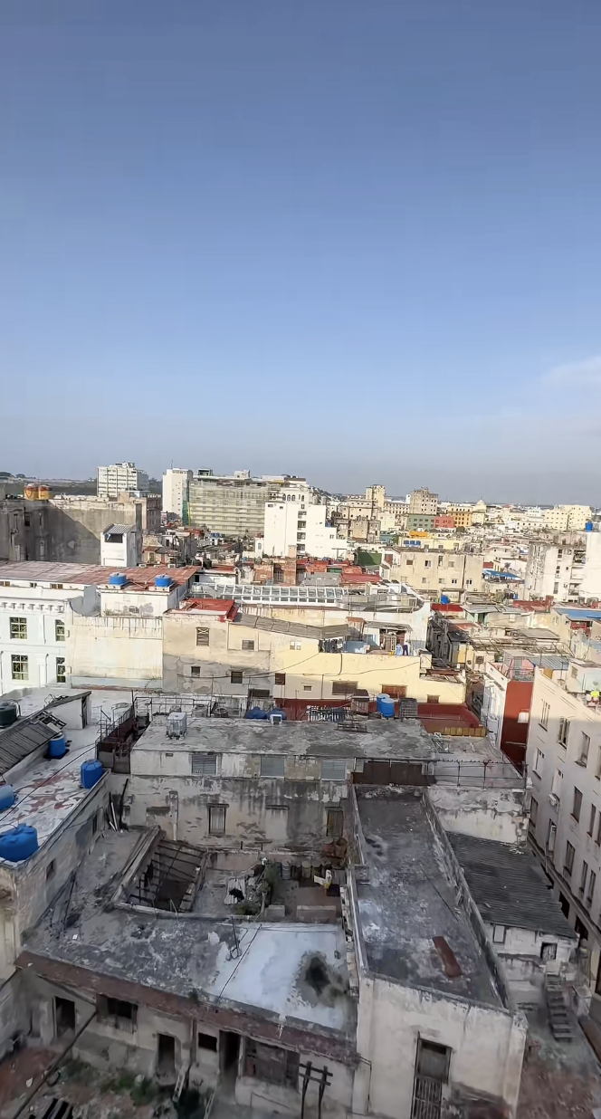 Cuộc sống thật ở Cuba qua góc nhìn của 1 người Việt, sững lại với mức lương của người dân bản địa- Ảnh 7.