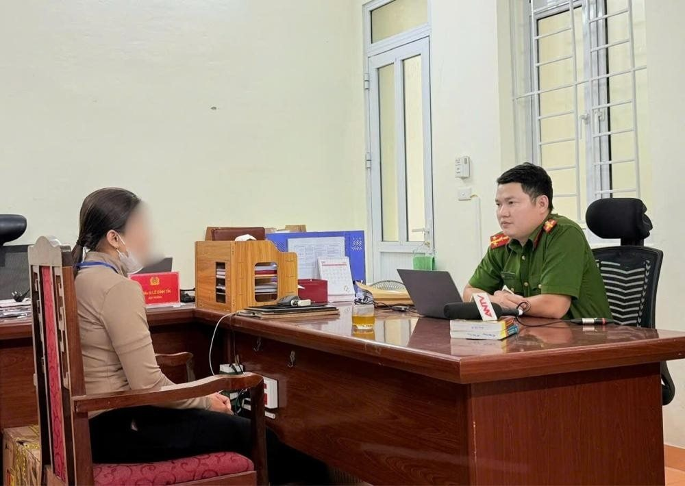 Người phụ nữ chuyển khoản 1 tỷ đồng theo bạn thì được trả 3 tỷ nhưng không nhận mà báo công an- Ảnh 1.