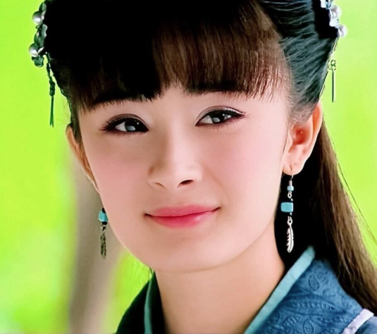 Nô tì nổi nhất màn ảnh Hoa ngữ: Đẹp và sang đến mức lịch sử phải ghi lại, 20 năm "out trình" cả Cbiz- Ảnh 2.