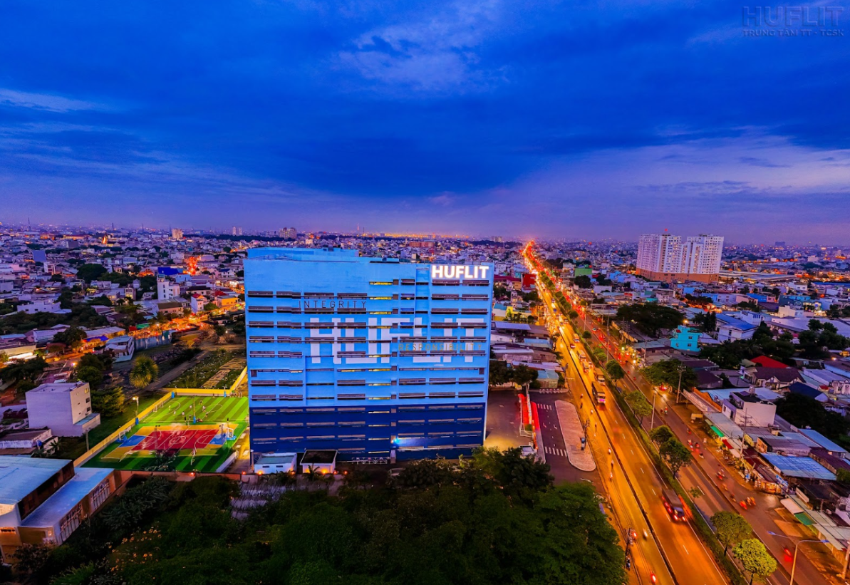 Chiều sinh viên như HUFLIT: Mỗi cơ sở đều là "nhà", không gian đại học xanh - mở - sáng tạo - hiện đại- Ảnh 3.