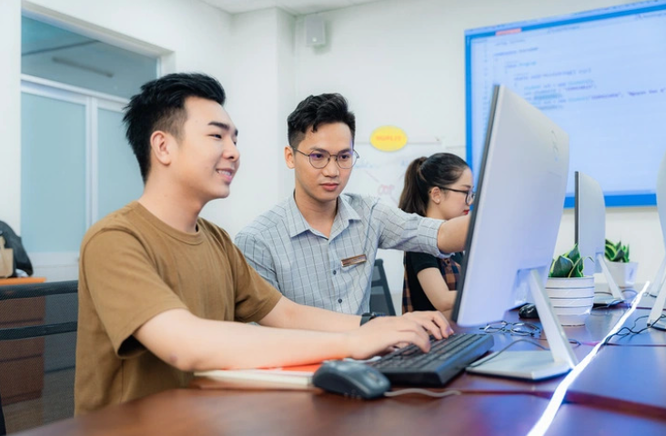 Chiều sinh viên như HUFLIT: Mỗi cơ sở đều là "nhà", không gian đại học xanh - mở - sáng tạo - hiện đại- Ảnh 9.