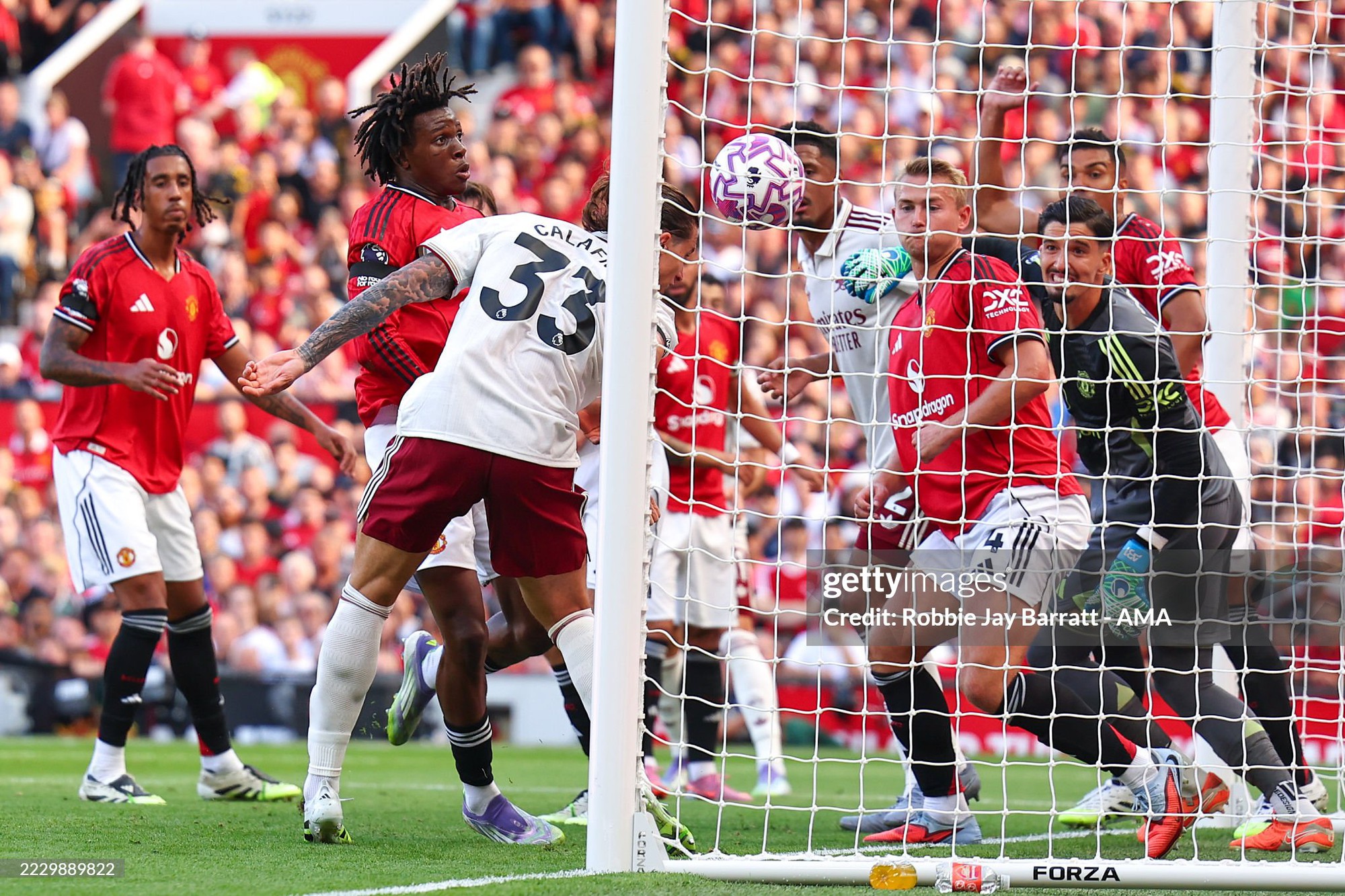 Thua đau Arsenal, HLV Man Utd "kêu oan", nổi giận với phóng viên vì bị hỏi xoáy- Ảnh 1.