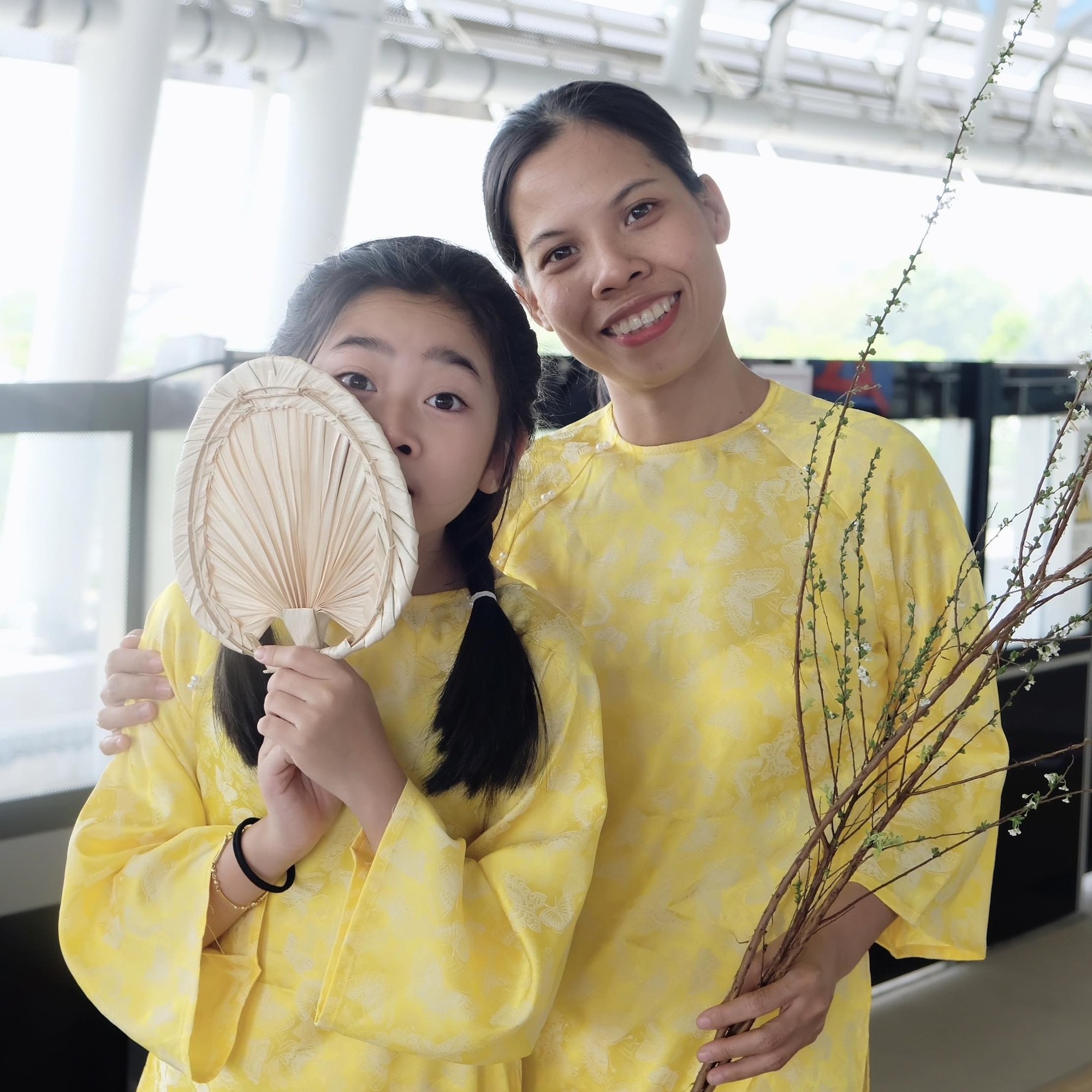 Bảo mẫu của con gái Mai Phương rơi nước mắt nói về hành trình Bảo mẫu của con gái Mai Phương rơi nước mắt nói về hành trình
