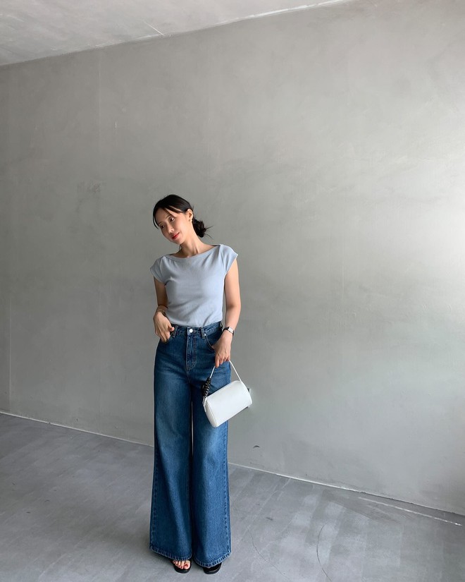 4 combo trang phục công sở chỉ mất đúng 5 phút phối đồ là đẹp, chuẩn thanh lịch- Ảnh 2. 4 combo trang phục công sở chỉ mất đúng 5 phút phối đồ là đẹp, chuẩn thanh lịch- Ảnh 2.