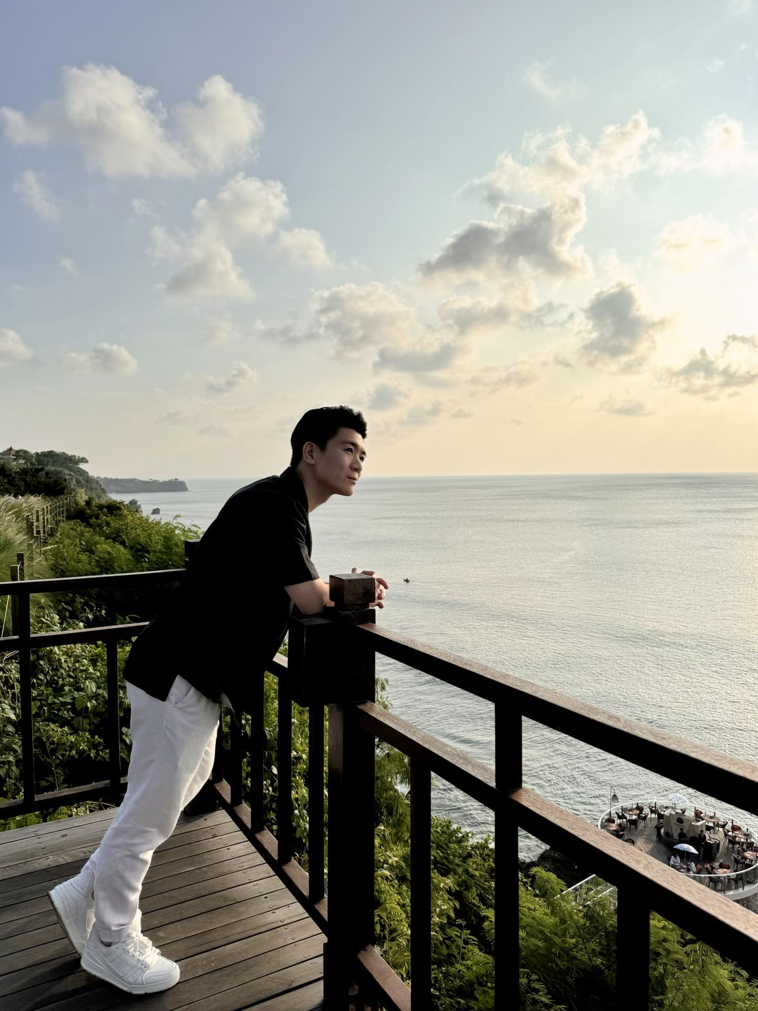 Phó tổng Đỗ Quang Vinh xuất hiện tại hội nghị KOL toàn quốc: Từ visual đến khí chất đều sáng rực- Ảnh 6.