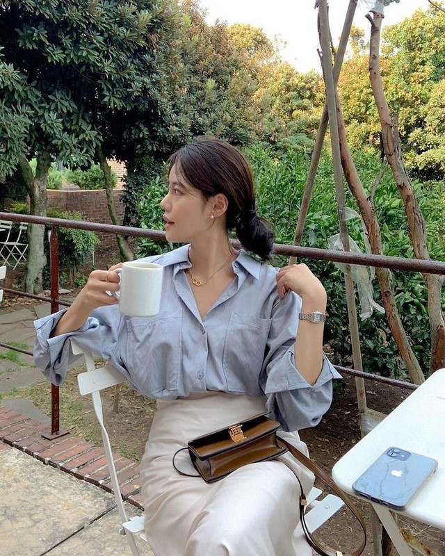 Giấc mơ &ldquo;kh&ocirc;ng cần l&ecirc;n c&ocirc;ng ty, chỉ cần laptop v&agrave; wifi kiếm bộn tiền&rdquo; vụn vỡ: Nhiều người đ&agrave;nh quay lại l&agrave;m nh&acirc;n vi&ecirc;n, bất chấp lương giảm th&ecirc; thảm- Ảnh 1.