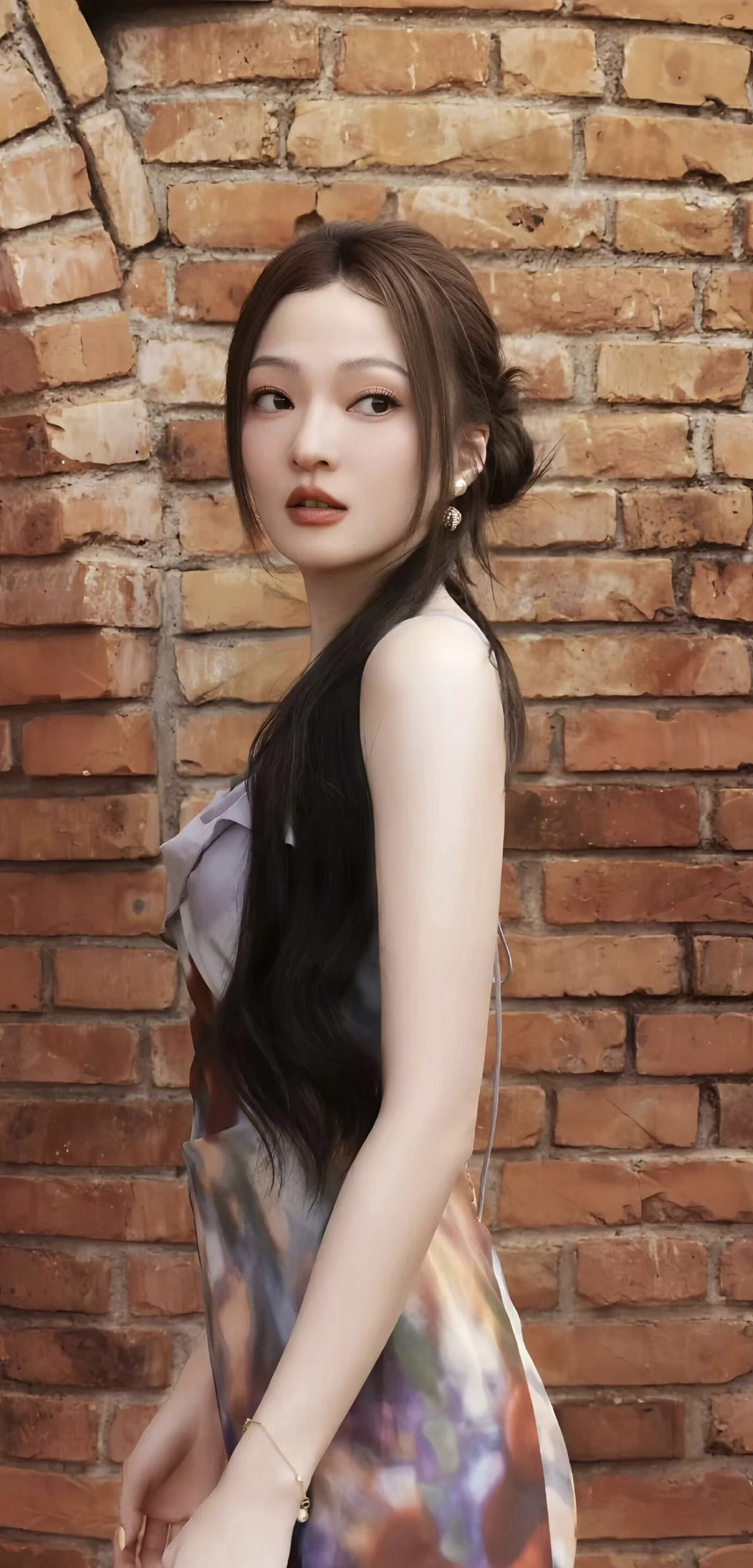 Trương Thiếu Hàm da trắng mịn, tuổi 43 như 23: Không ăn 1 thứ gây lão hóa da, chăm tập 1 bộ môn ổn định nội tiết từ sớm- Ảnh 20.
