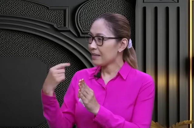 Vợ Đức Tiến: 