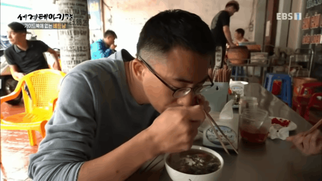 Không phải bún thang, món ăn chưa tới 50.000 đồng/bát này mới là hương vị Việt lọt top ngon nhất thế giới- Ảnh 4.