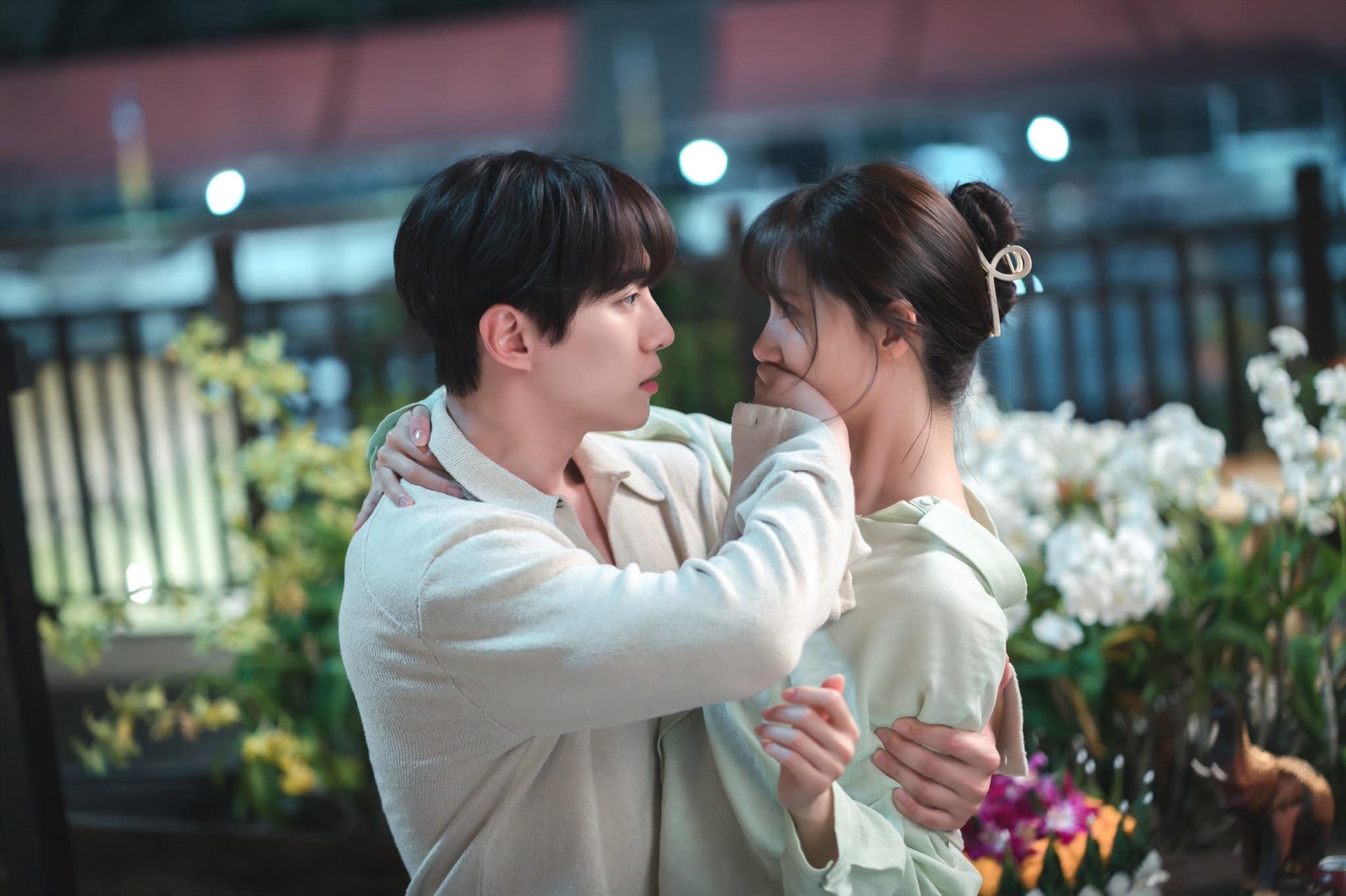 10 cặp đôi đẹp nhất Hàn Quốc: Son Ye Jin - Hyun Bin đội sổ, hạng 1 đố ai tìm ra góc chết- Ảnh 2.