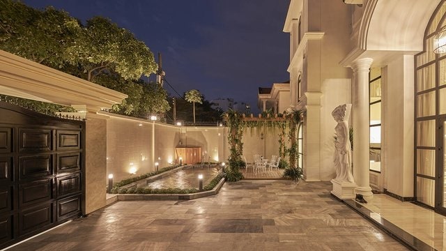 "Chị đại" Lệ Quyên flex biệt thự 600m²: Xa hoa đến mức ngôn từ khó diễn đạt, sang chấn thị giác toàn dân mạng- Ảnh 9.