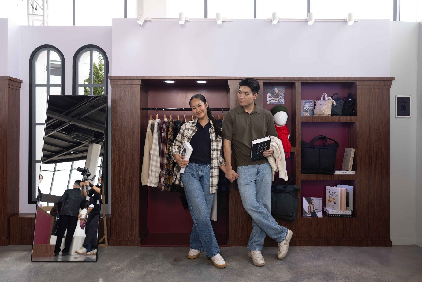 Những set đồ jeans và len kinh điển dự báo “chiếm sóng" đường phố mùa thu đông- Ảnh 3.