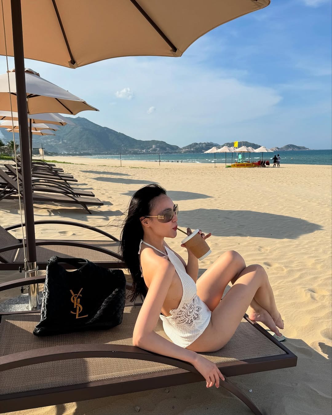 Ngọc nữ Việt - Thái đọ bikini: Baifern tuyệt sắc khuynh thành nhưng kín bưng, Ninh Dương Lan Ngọc sexy rung chuyển thị giác- Ảnh 8.
