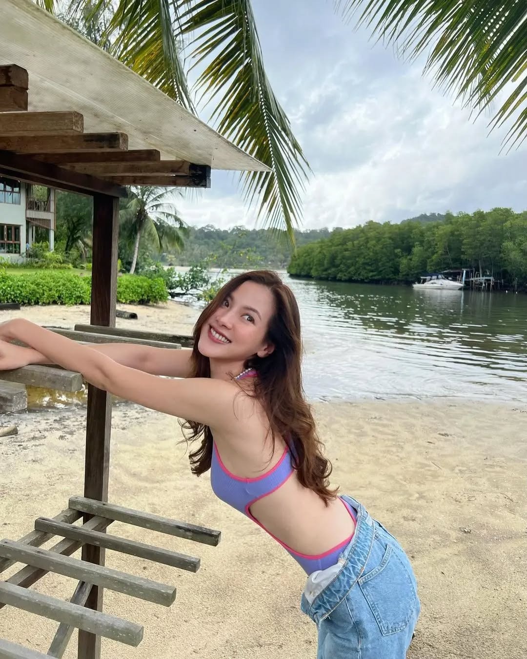 Ngọc nữ Việt - Thái đọ bikini: Baifern tuyệt sắc khuynh thành nhưng kín bưng, Ninh Dương Lan Ngọc sexy rung chuyển thị giác- Ảnh 24.
