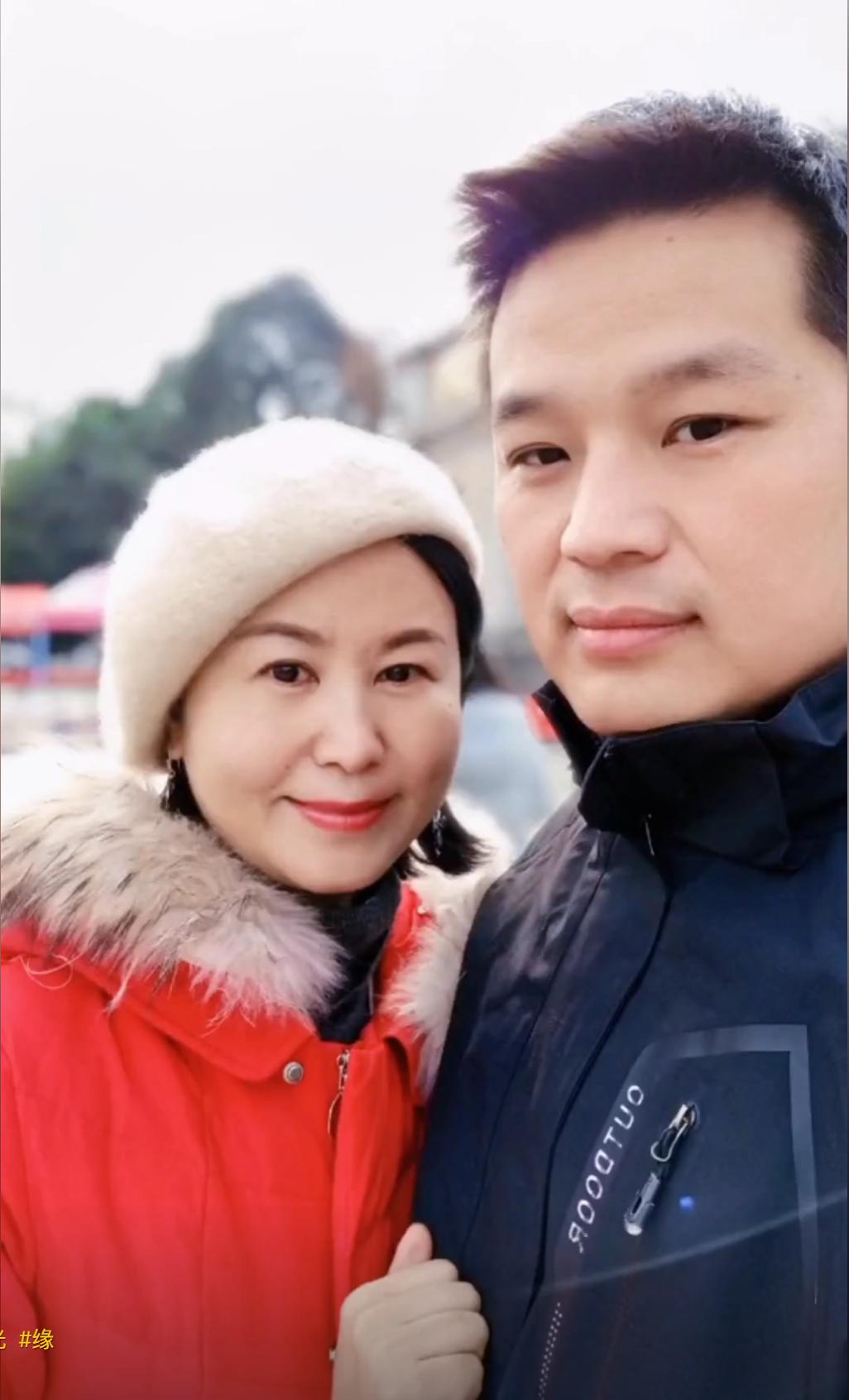 Cưới "bà thím" U60 đang nợ nần chồng chất chỉ sau 5 ngày gặp mặt, bố đơn thân "vớ bở" khi vợ lộ thân phận thật- Ảnh 2.